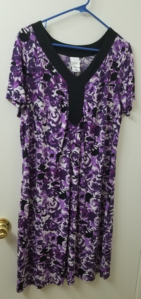 Purple and black floral dress, size 1x or 16w.